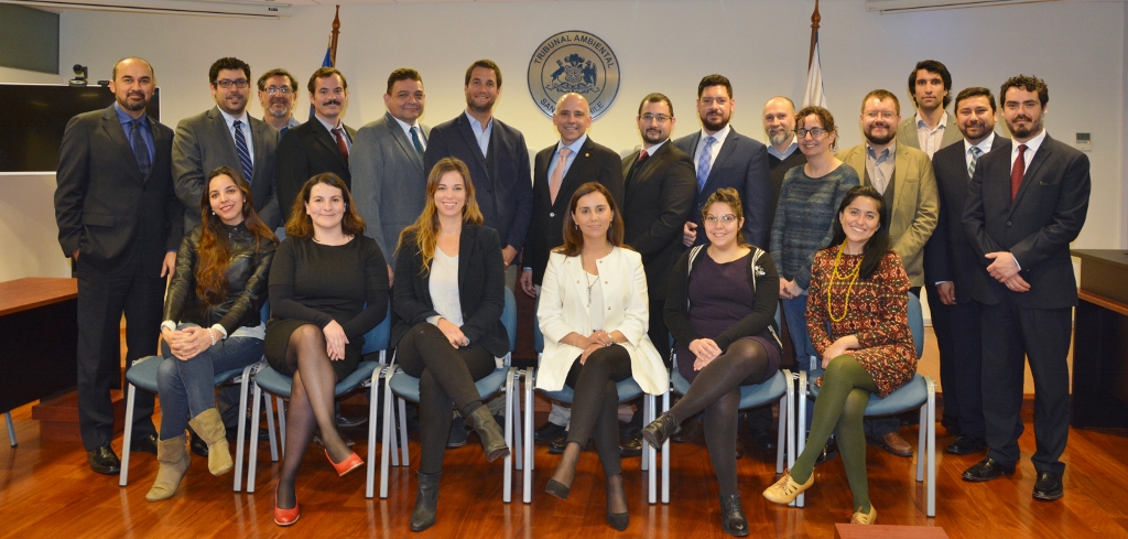 Ministros y profesionales de los Tribunales Ambientales conocieron experiencia en materia de riesgo ambiental de la EPA Ministros y profesionales de los Tribunales Ambientales conocieron experiencia en materia de riesgo ambiental de la EPA