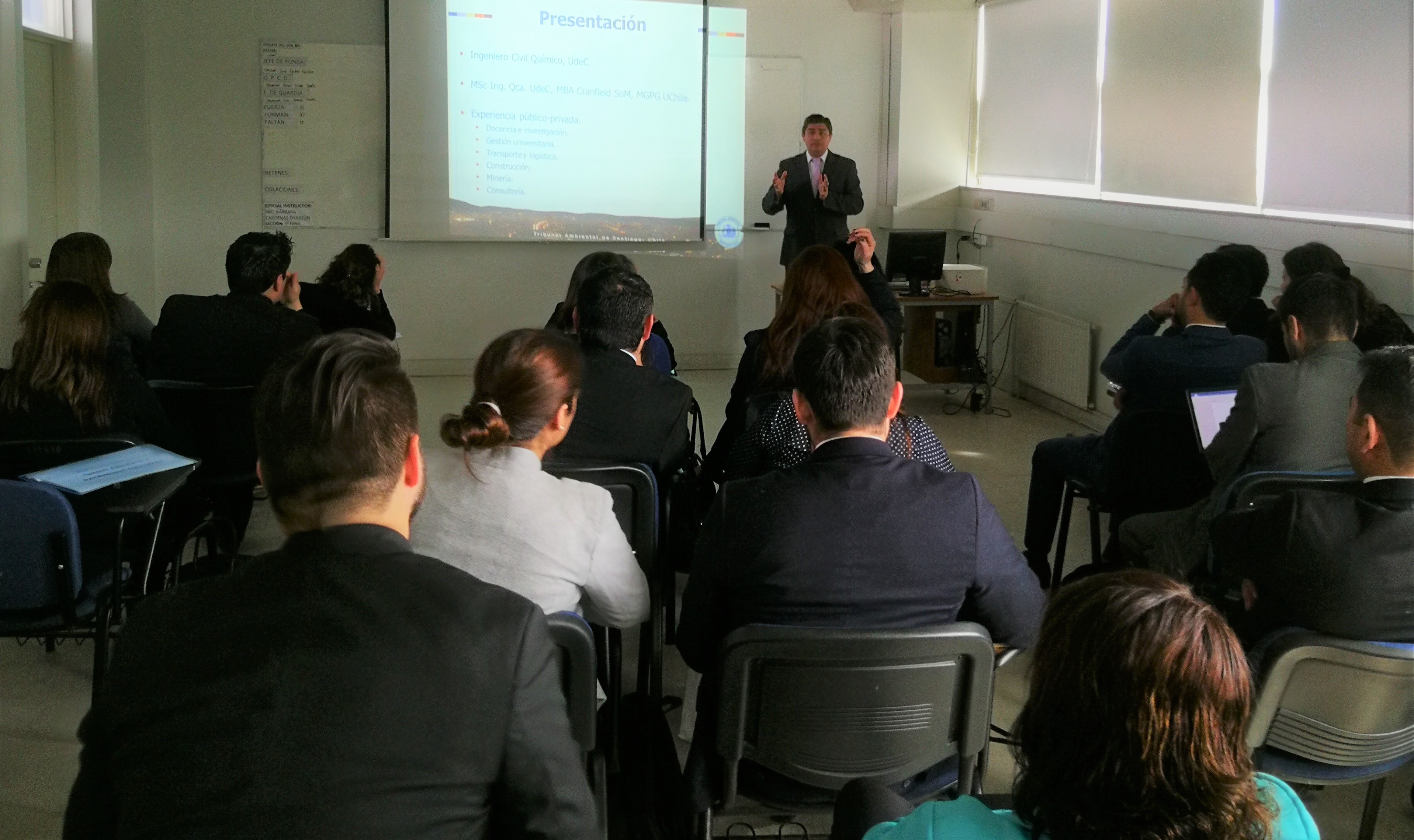 Ministro Felipe Sabando participó como expositor en curso de especialidad en Medio Ambiente para Oficiales de la PDI Ministro Felipe Sabando participó como expositor en curso de especialidad en Medio Ambiente para Oficiales de la PDI