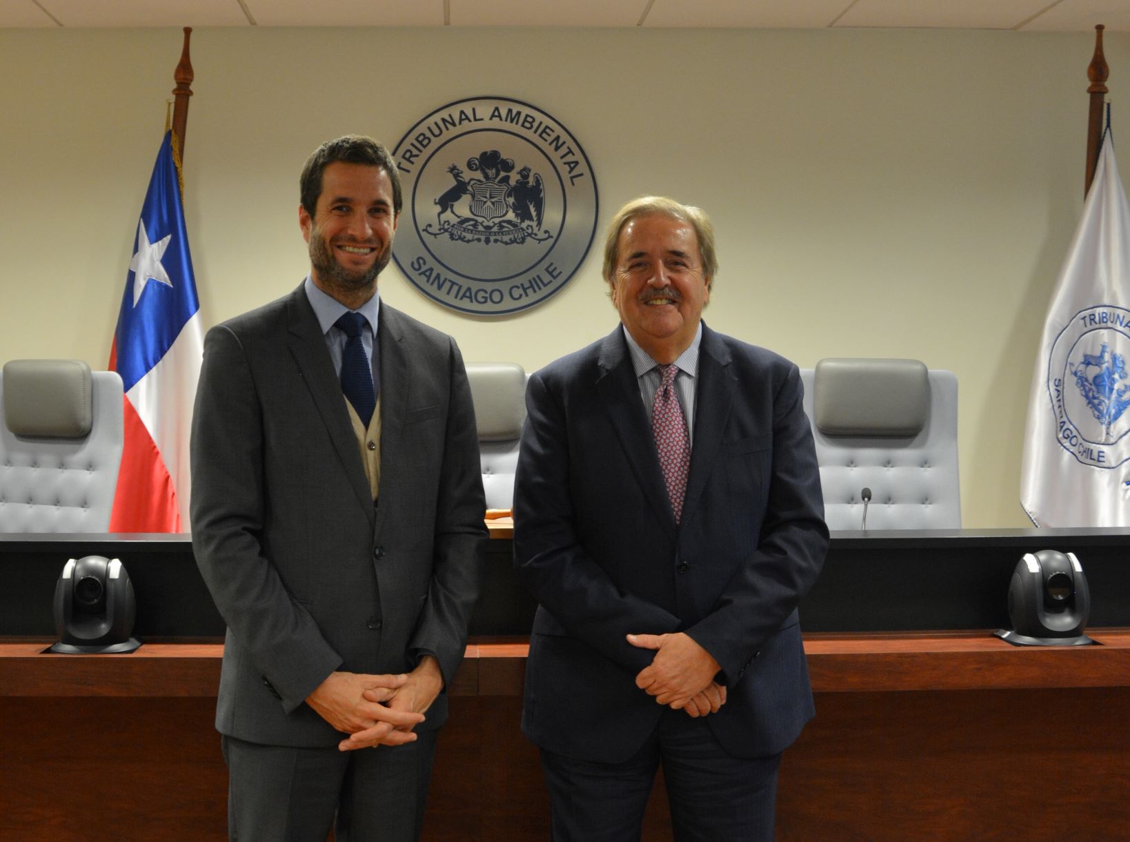 Magistrado del Tribunal Supremo de España, Rafael Fernández, visitó dependencias del Tribunal Ambiental de Santiago para reunirse con ministro Alejandro Ruiz Magistrado del Tribunal Supremo de España, Rafael Fernández, visitó dependencias del Tribunal Ambiental de Santiago para reunirse con ministro Alejandro Ruiz