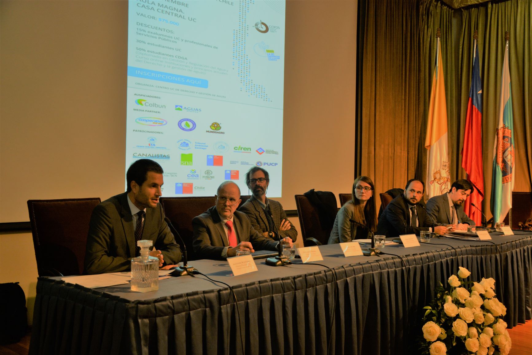 Ministro Ruiz participó en XXI Jornadas de Derecho y Gestión de Aguas de la PUC Ministro Ruiz participó en XXI Jornadas de Derecho y Gestión de Aguas de la PUC