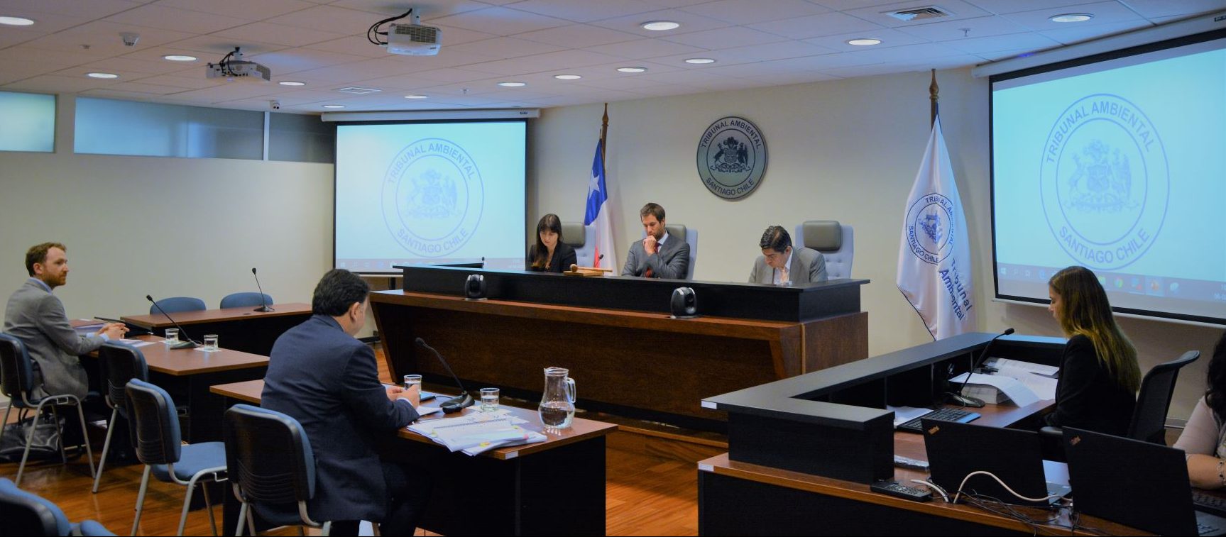 Tribunal escuchó alegatos en reclamación que busca dejar sin efecto multa de 247,5 millones de pesos contra Autódromo Codegua Tribunal escuchó alegatos en reclamación que busca dejar sin efecto multa de 247,5 millones de pesos contra Autódromo Codegua